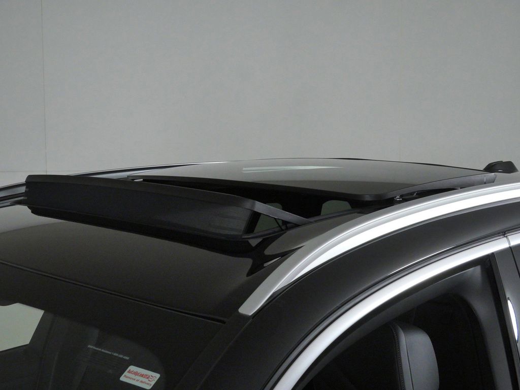 Thumbnail: 2026 BMW X5 - 17
