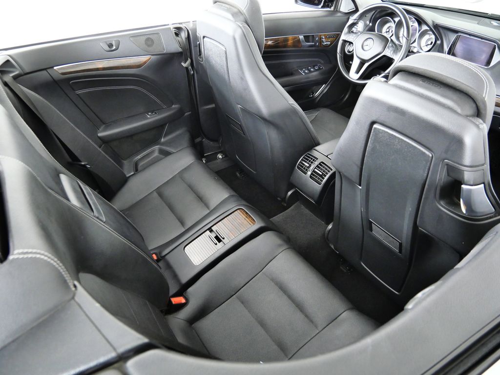 Thumbnail: 2014 Mercedes-Benz E-Class - 27