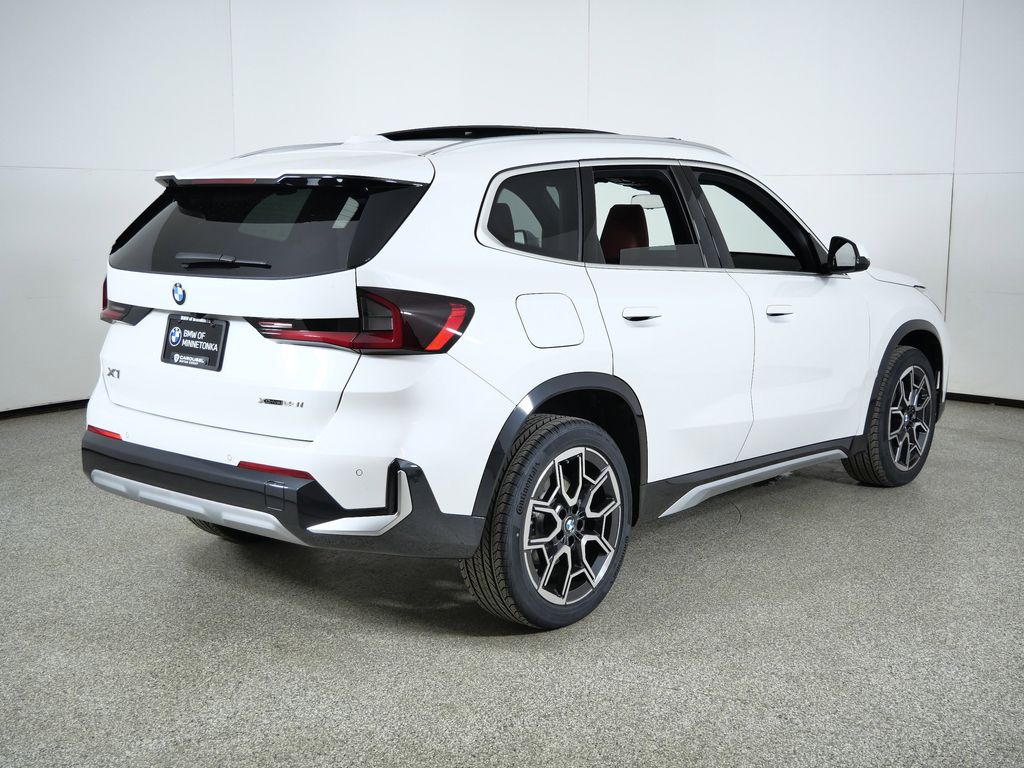 Thumbnail: 2026 BMW X1 - 9