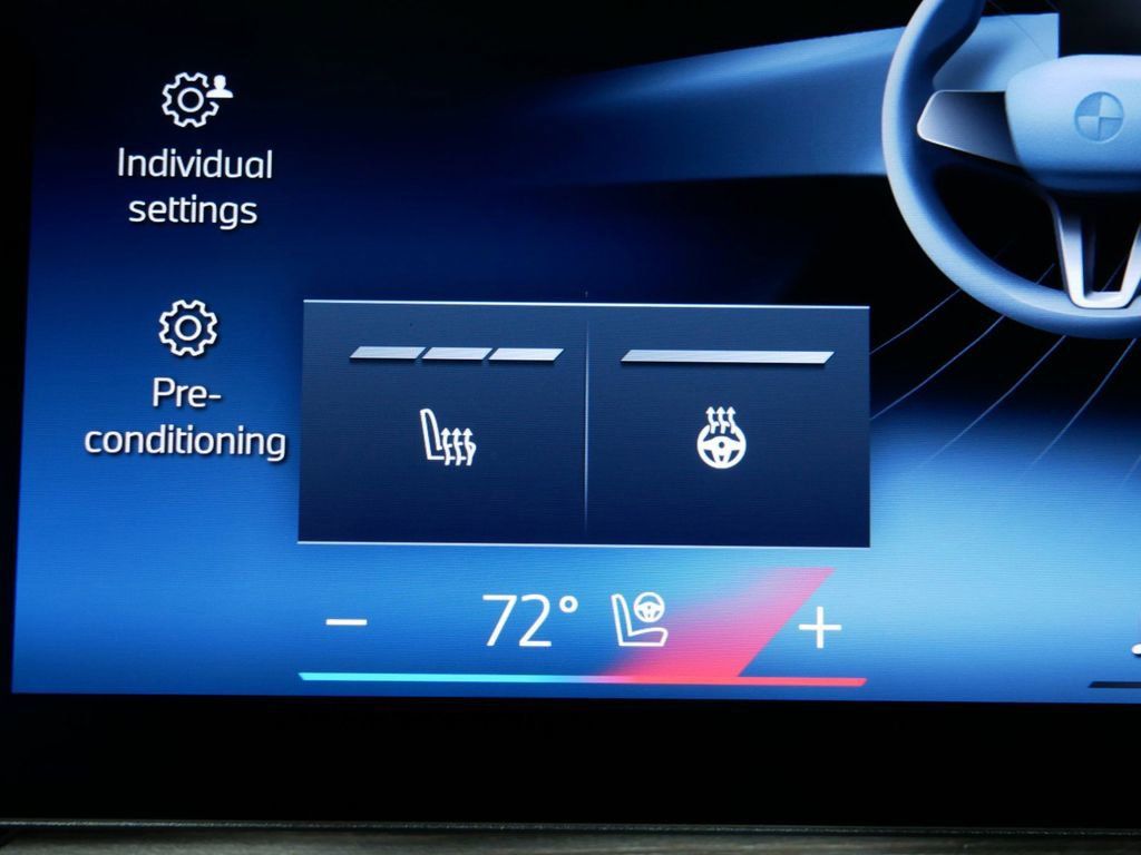 Thumbnail: 2025 BMW 4 Series - 42