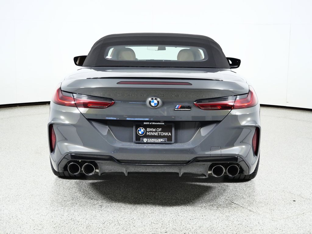 Thumbnail: 2025 BMW M8 - 10