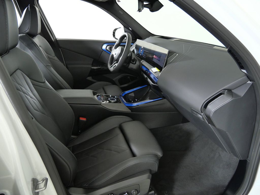 Thumbnail: 2026 BMW X3 - 21