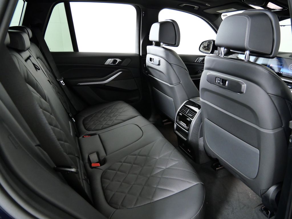 Thumbnail: 2026 BMW X5 - 26