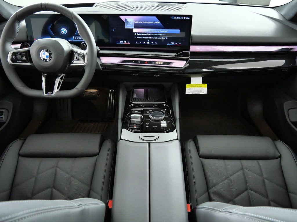 Thumbnail: 2026 BMW 5 Series - 5