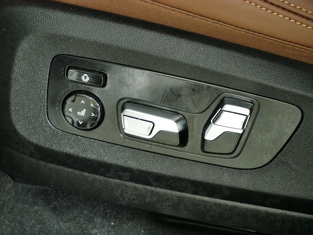 Thumbnail: 2023 BMW X5 - 41