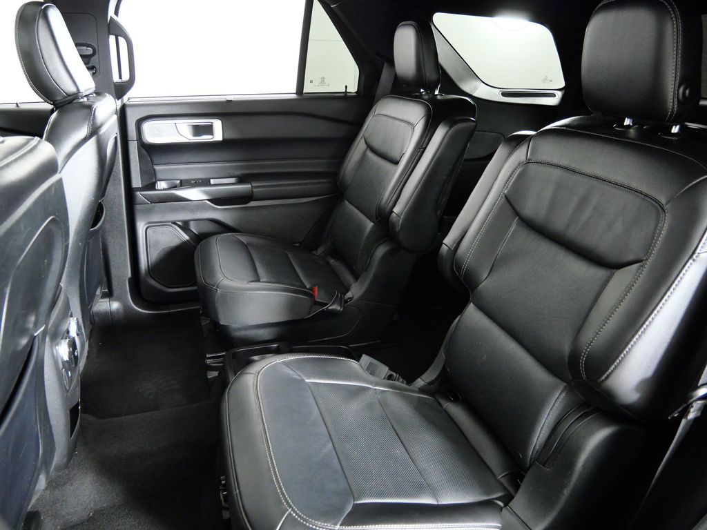 Thumbnail: 2020 Ford Explorer - 35