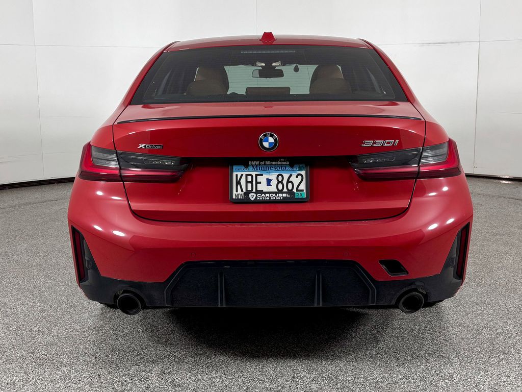 Thumbnail: 2023 BMW 3 Series - 8