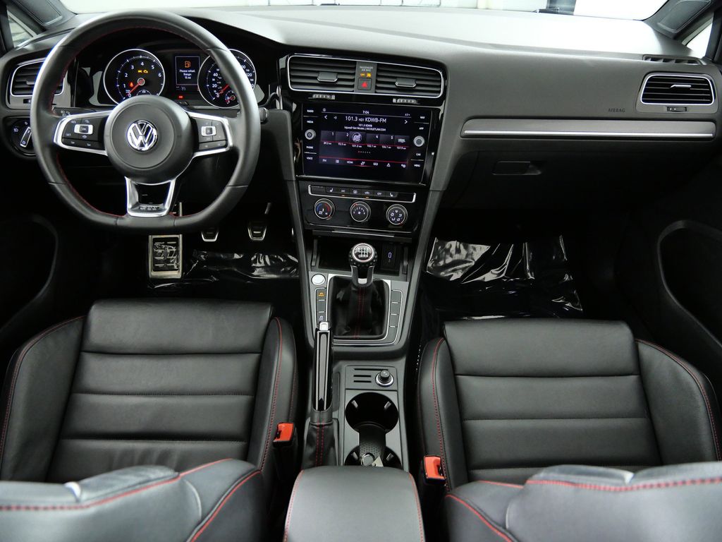 Thumbnail: 2021 Volkswagen Golf - 6