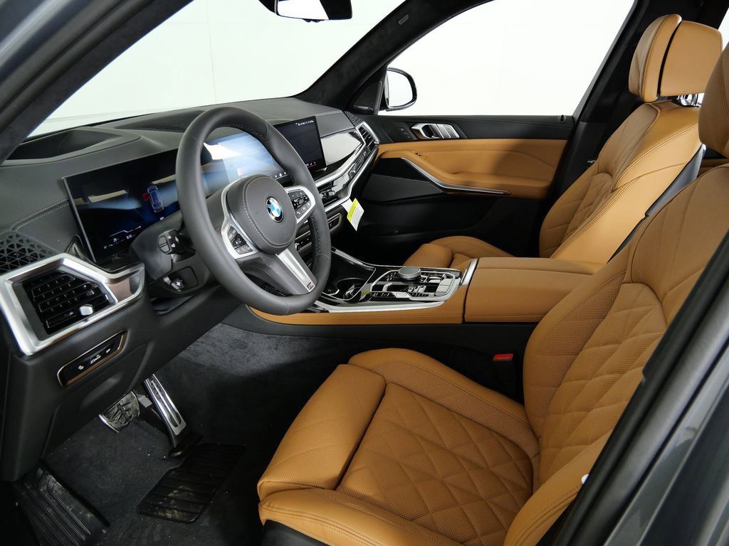 Thumbnail: 2026 BMW X7 - 39