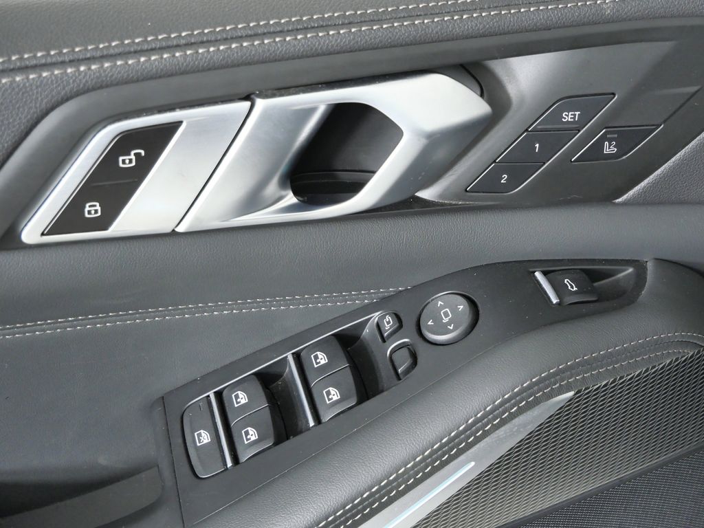 Thumbnail: 2022 BMW X5 - 37