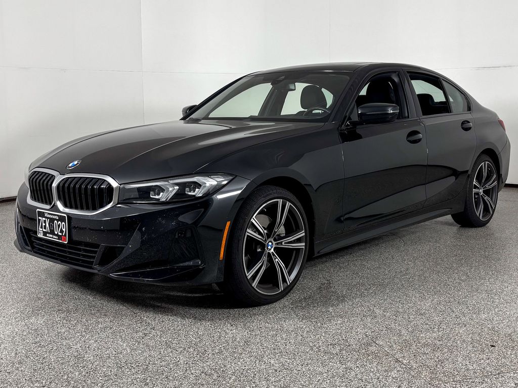 Thumbnail: 2023 BMW 3 Series - 1