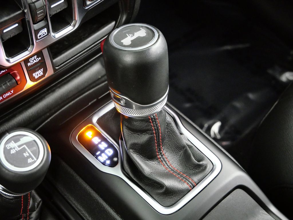 Thumbnail: 2023 Jeep Wrangler - 46