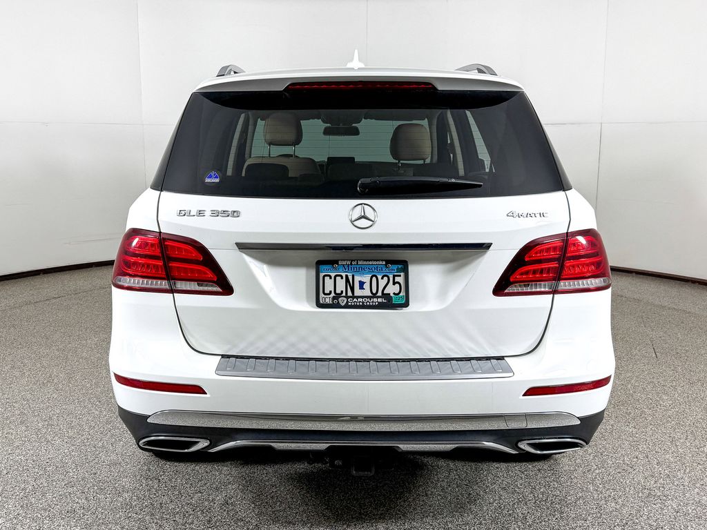 Thumbnail: 2017 Mercedes-Benz GLE - 7