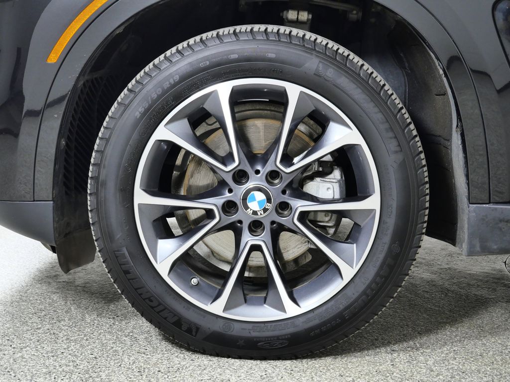 Thumbnail: 2017 BMW X5 - 18