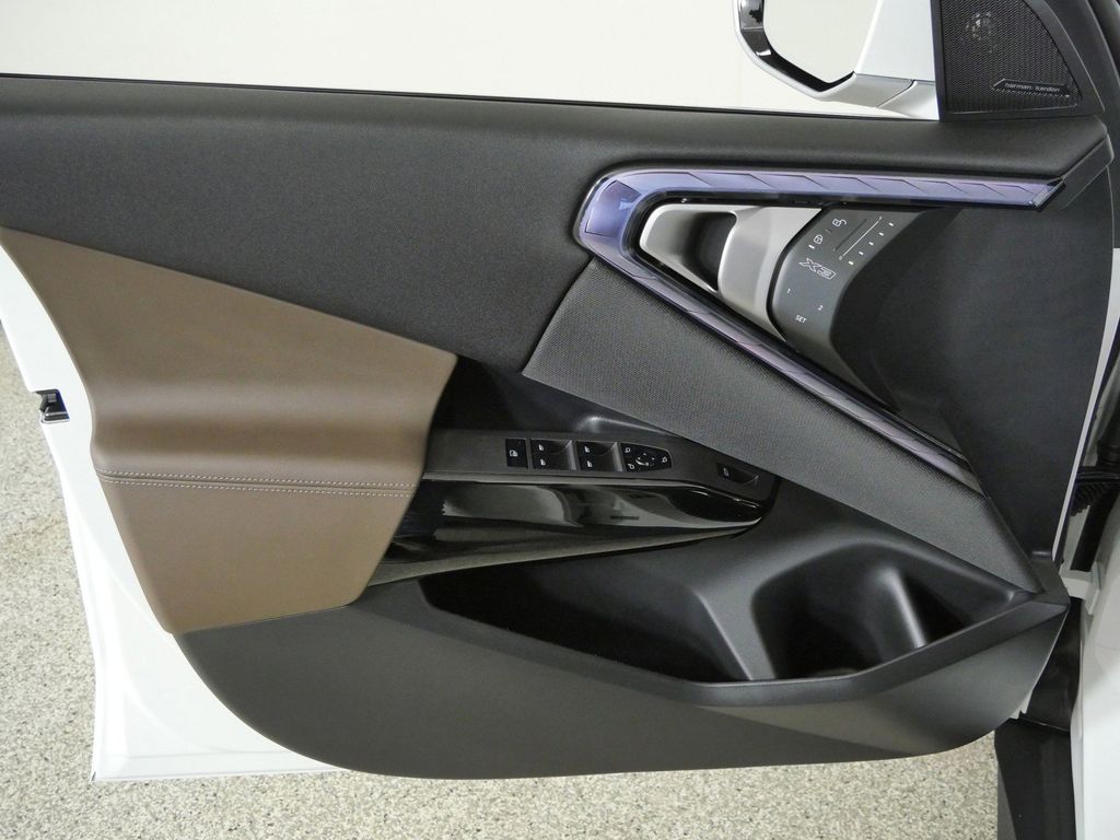Thumbnail: 2026 BMW X3 - 32