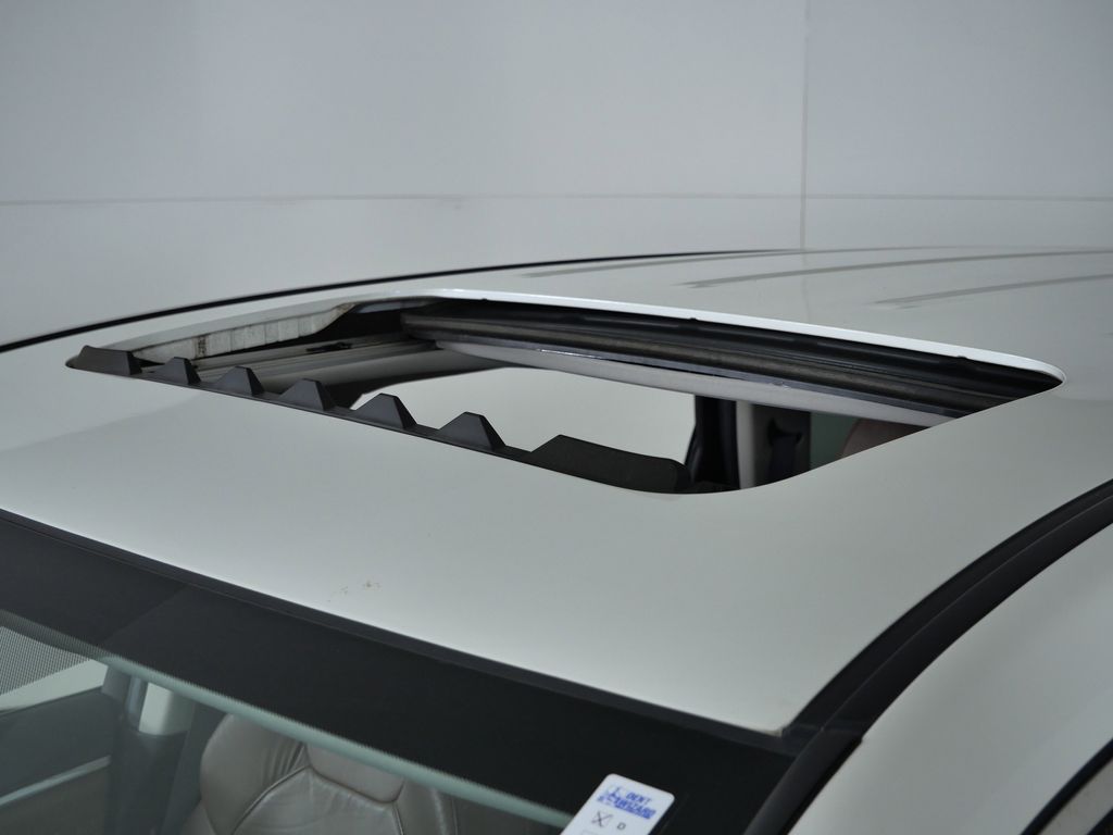 Thumbnail: 2017 Acura MDX - 19