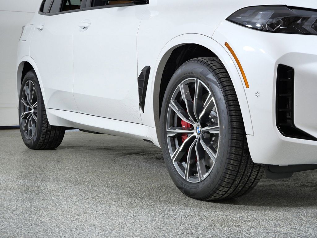 Thumbnail: 2026 BMW X5 - 6