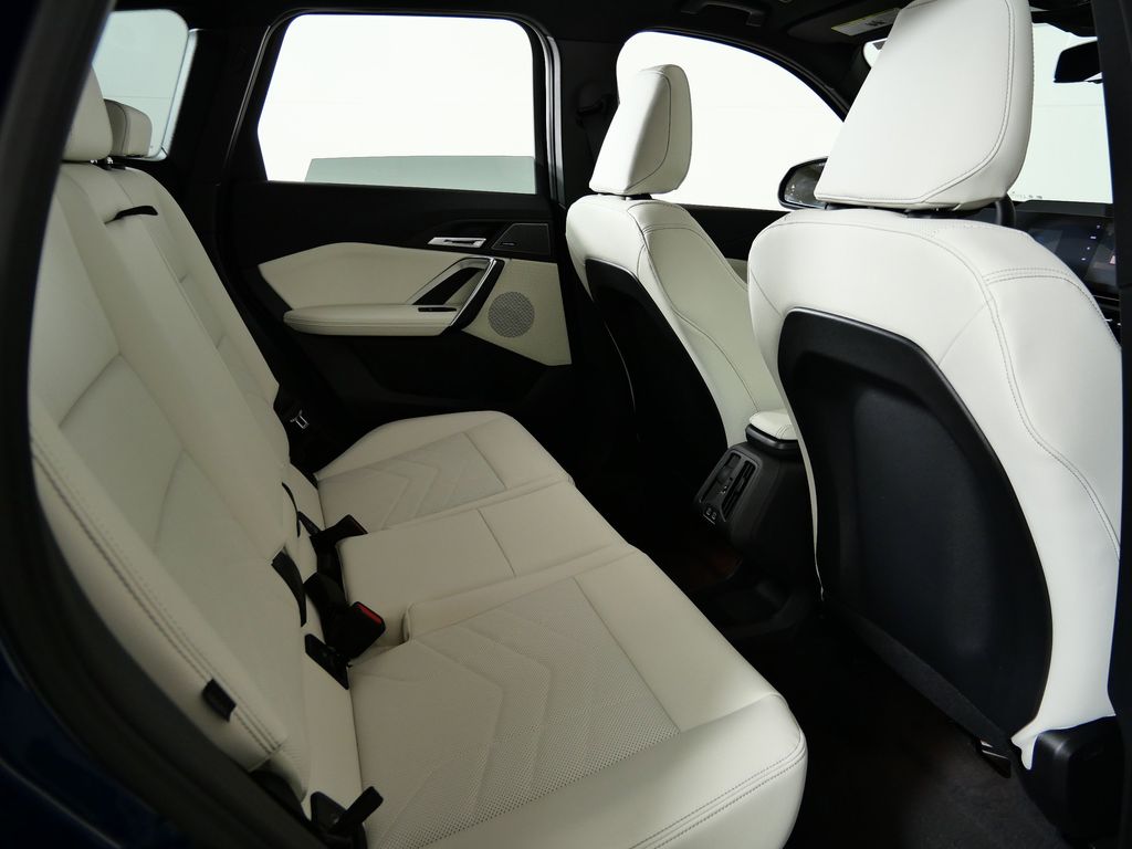 Thumbnail: 2026 BMW X1 - 24