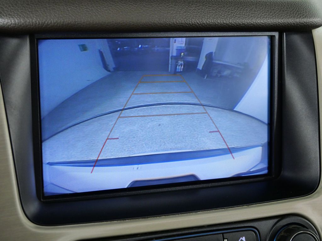 Thumbnail: 2018 GMC Yukon XL - 50