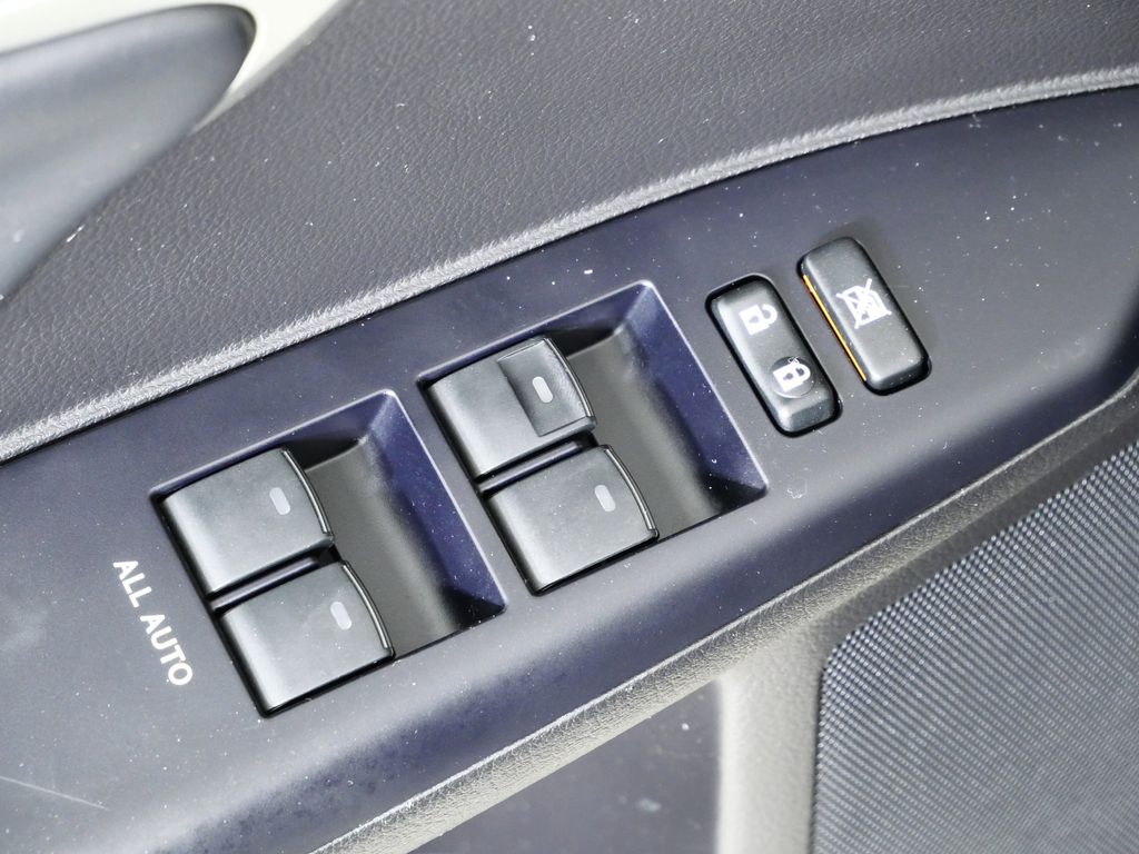 Thumbnail: 2013 Lexus CT - 33