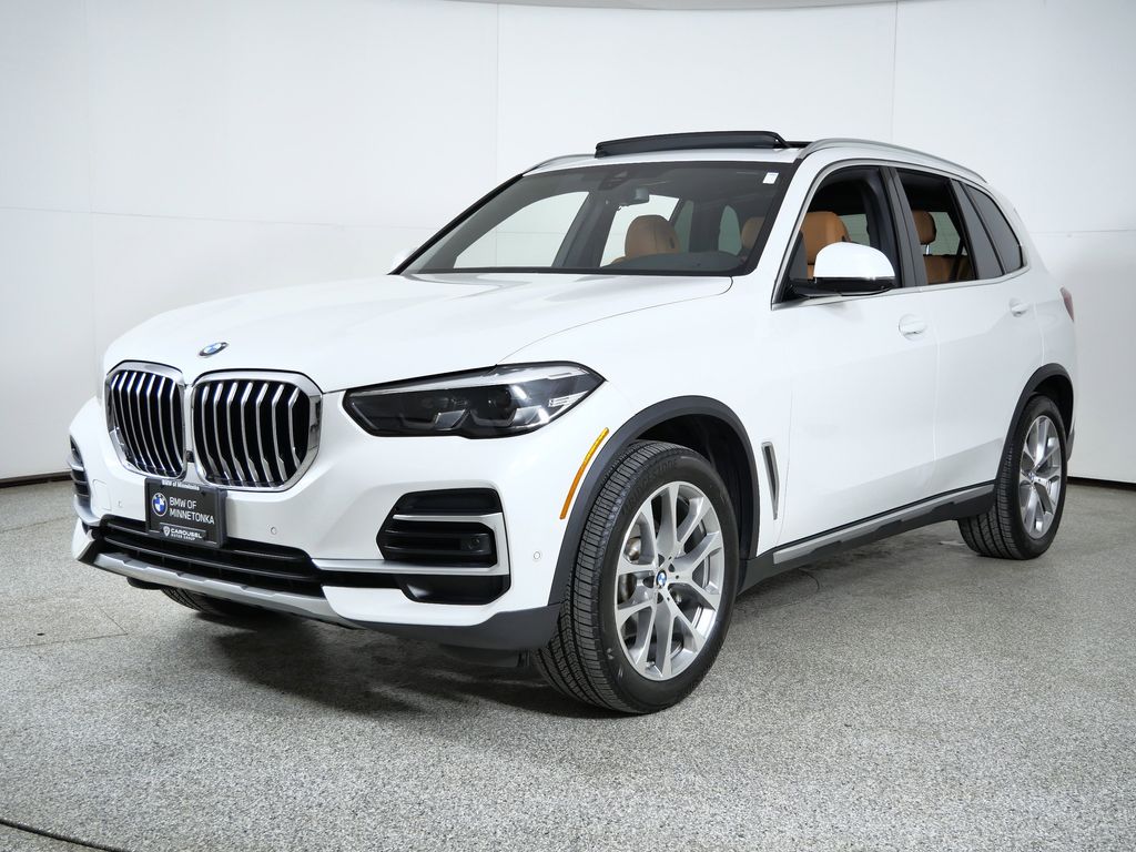 Thumbnail: 2023 BMW X5 - 1