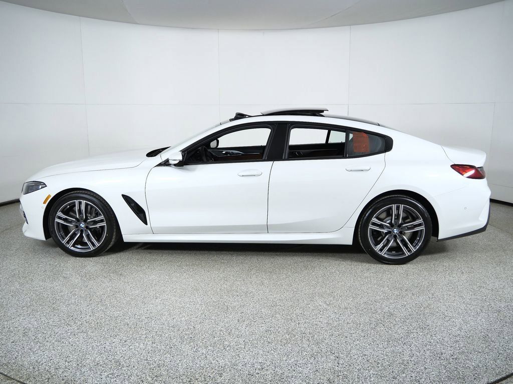 Thumbnail: 2026 BMW 8 Series - 17