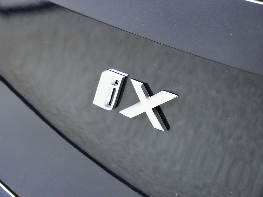 Thumbnail: 2026 BMW iX - 13