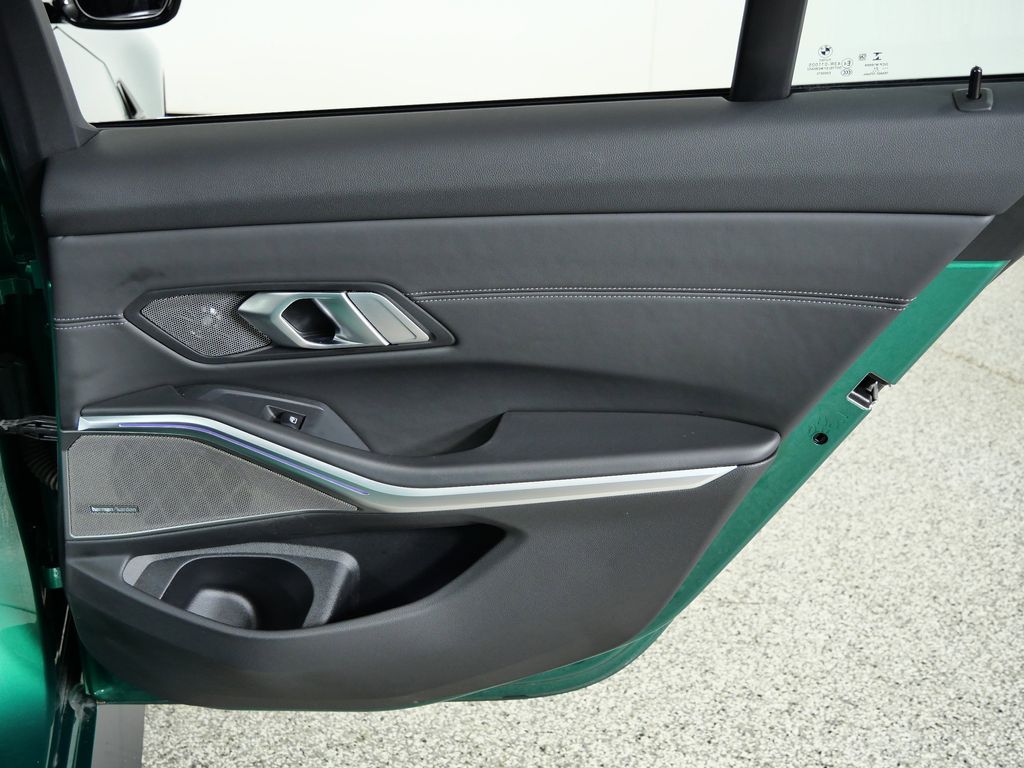 Thumbnail: 2022 BMW M3 - 25