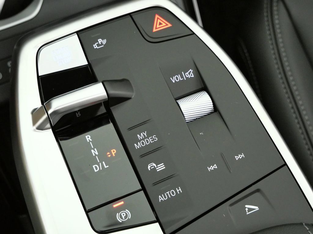 Thumbnail: 2026 BMW X1 - 50