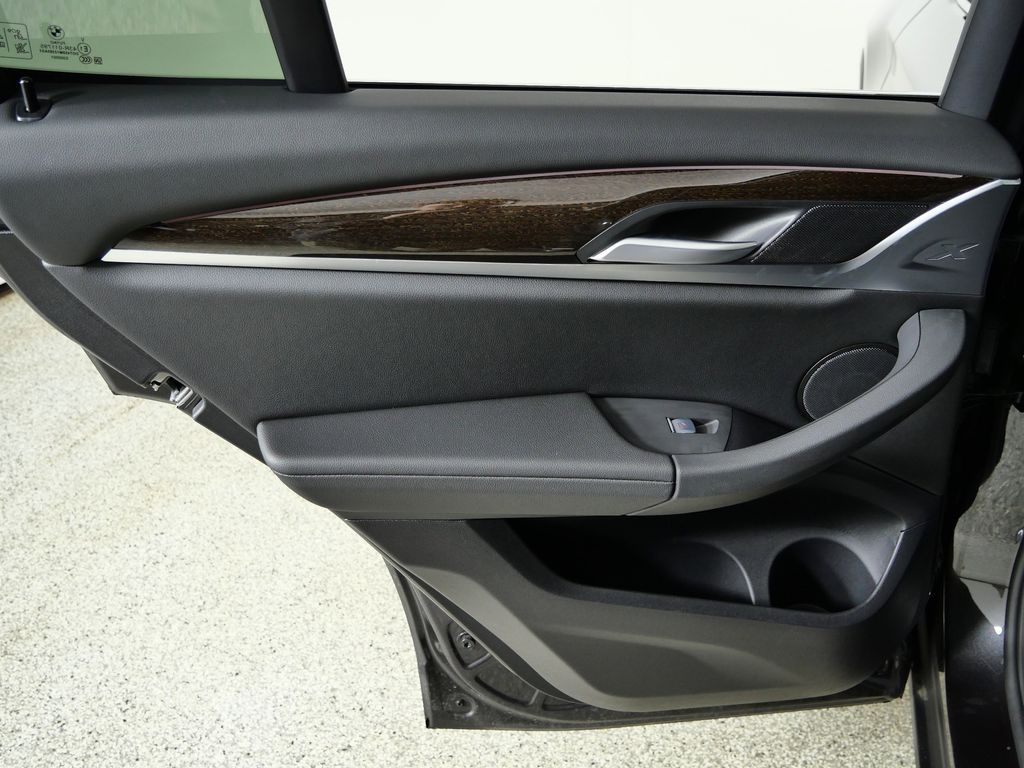 Thumbnail: 2024 BMW X3 - 34