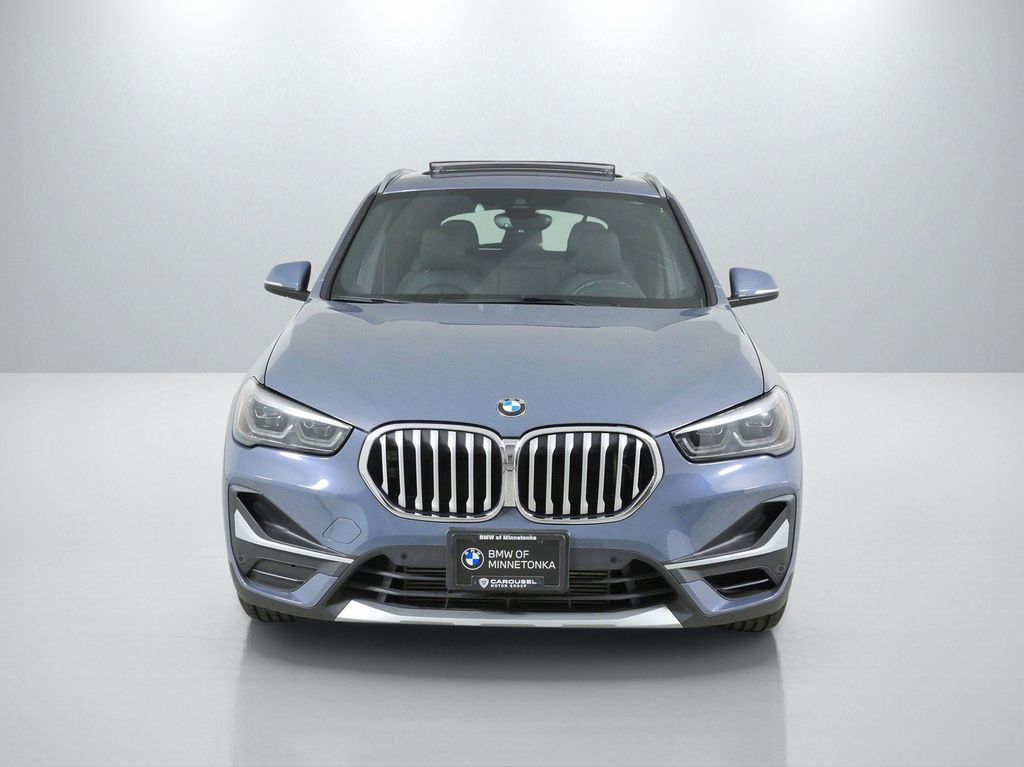 Thumbnail: 2021 BMW X1 - 2
