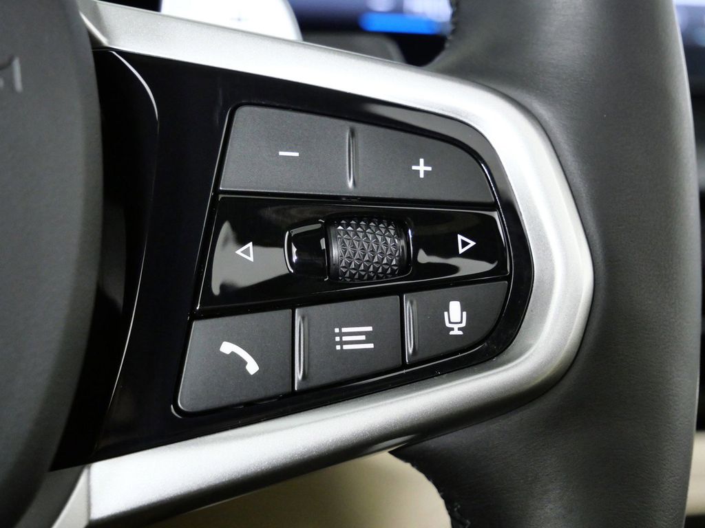 Thumbnail: 2025 BMW 4 Series - 44