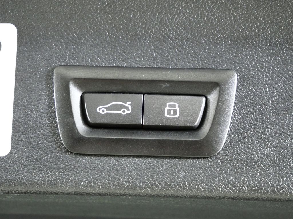 Thumbnail: 2024 BMW X3 - 33