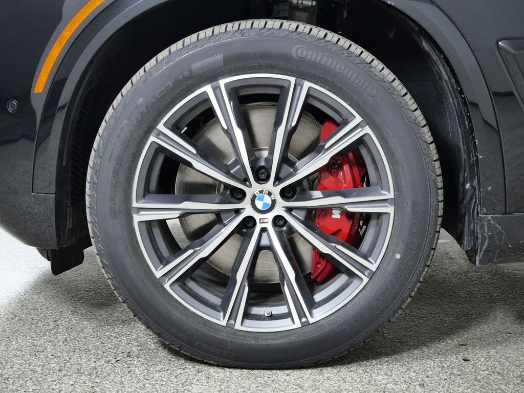 Thumbnail: 2026 BMW X5 - 17