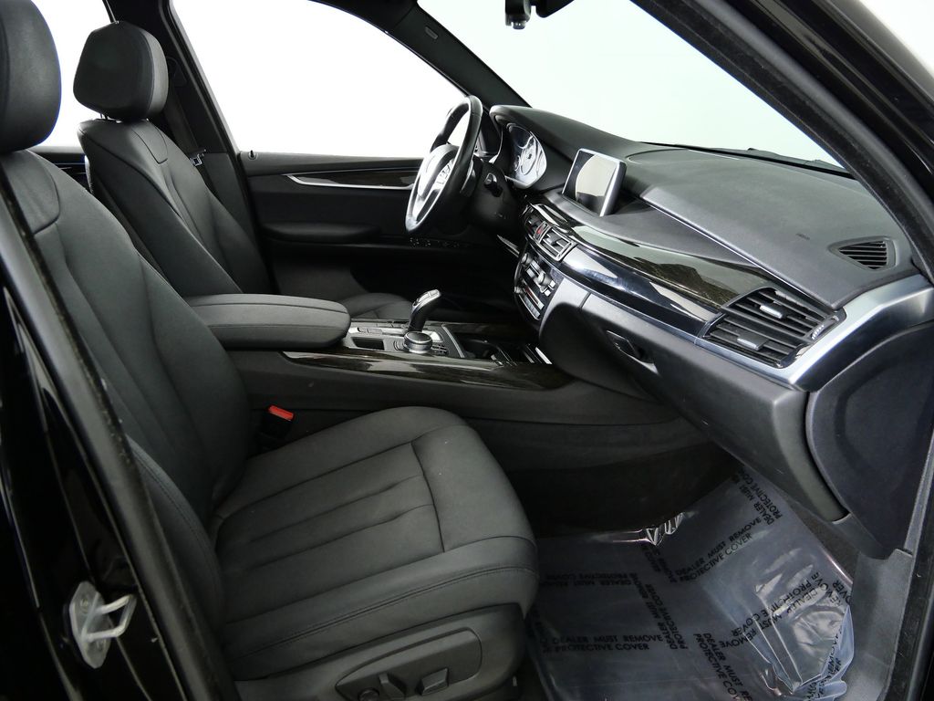 Thumbnail: 2018 BMW X5 - 21