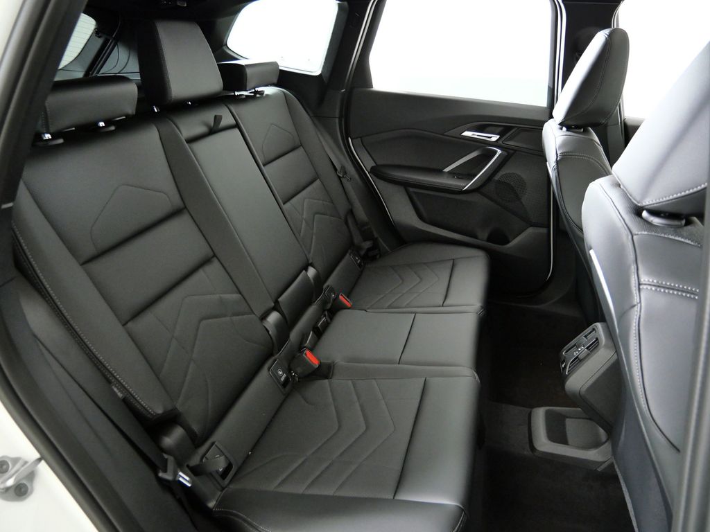 Thumbnail: 2026 BMW X1 - 25