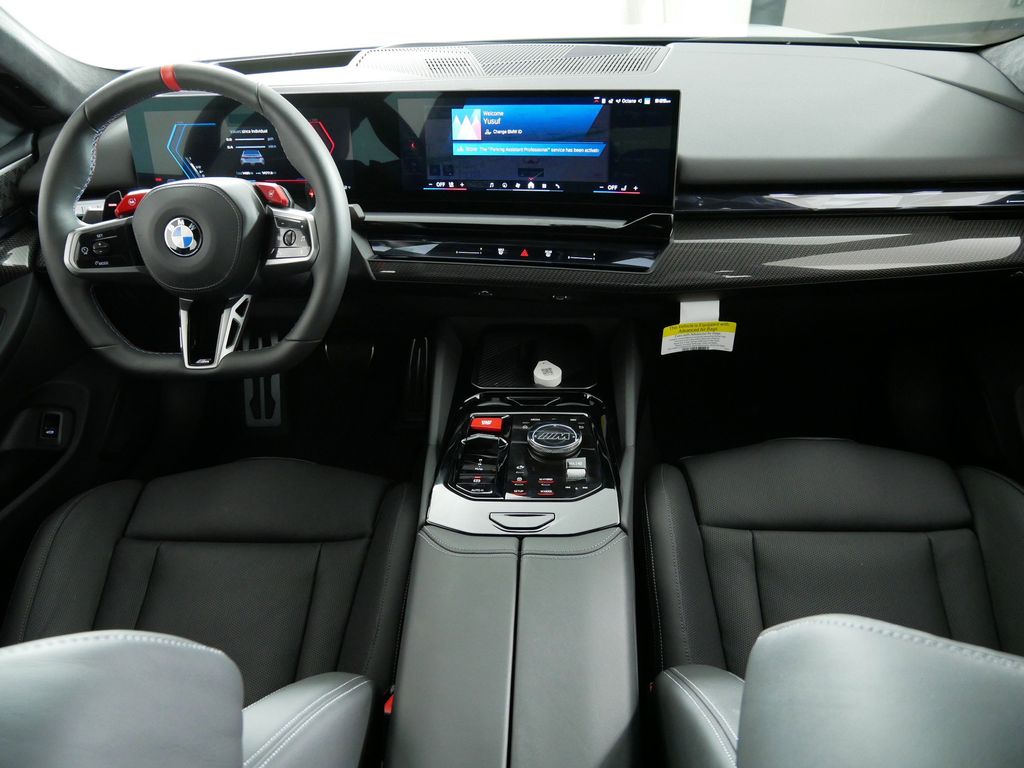 Thumbnail: 2025 BMW M5 - 7