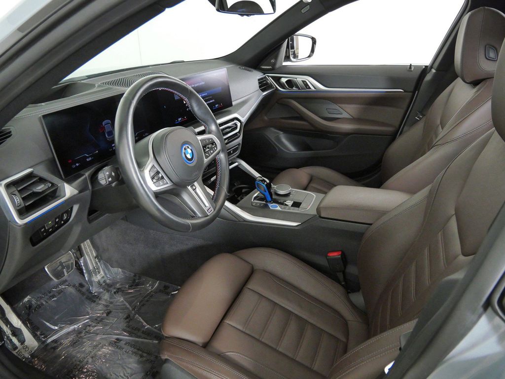 Thumbnail: 2023 BMW i4 - 38