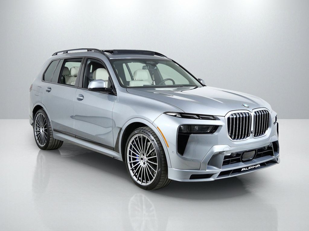 Thumbnail: 2023 BMW X7 - 8