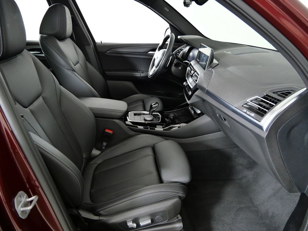 Thumbnail: 2023 BMW X3 - 24