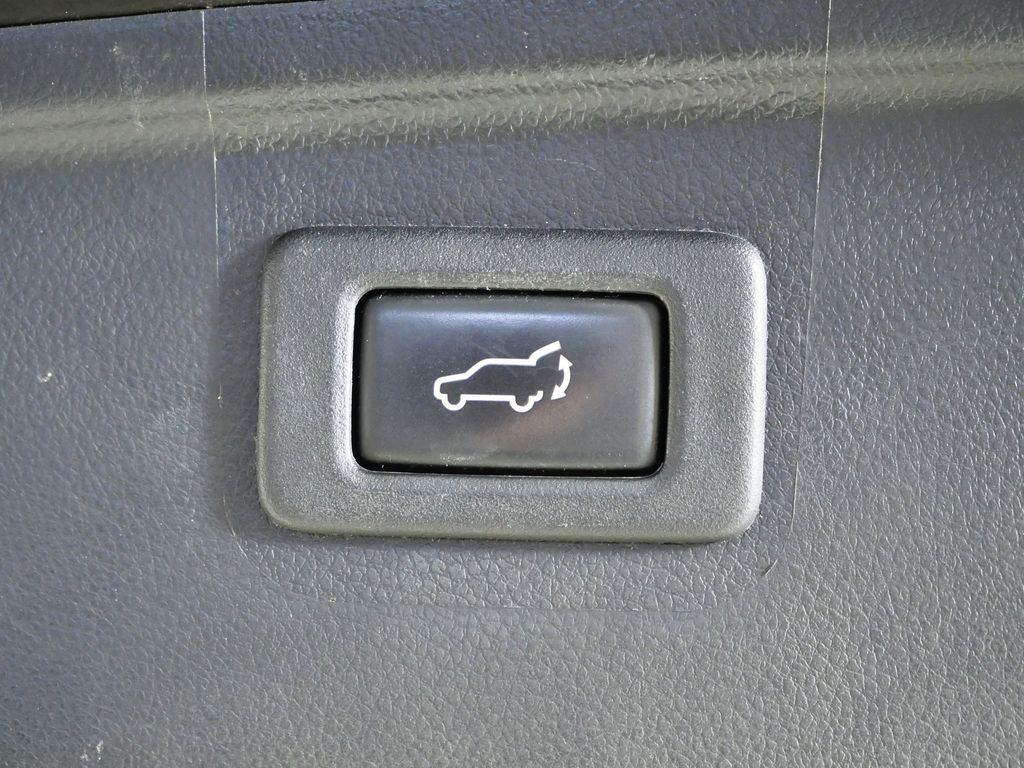 Thumbnail: 2016 Subaru Outback - 29