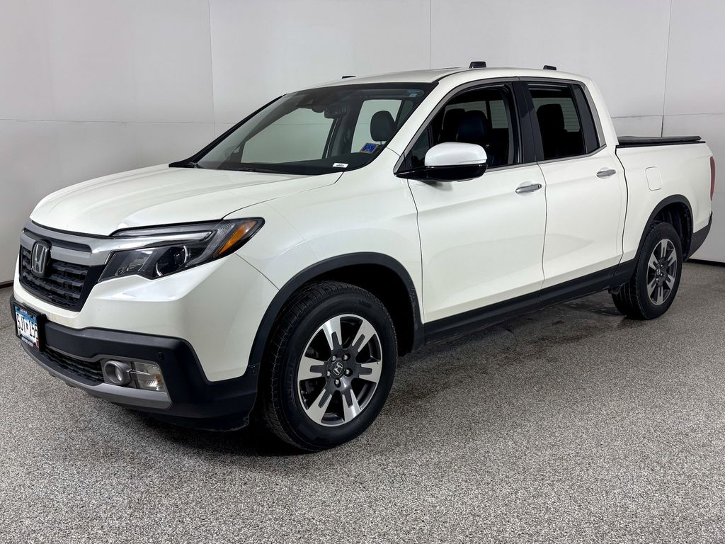 2019 Honda Ridgeline RTL-E -
                  Wayzata, MN