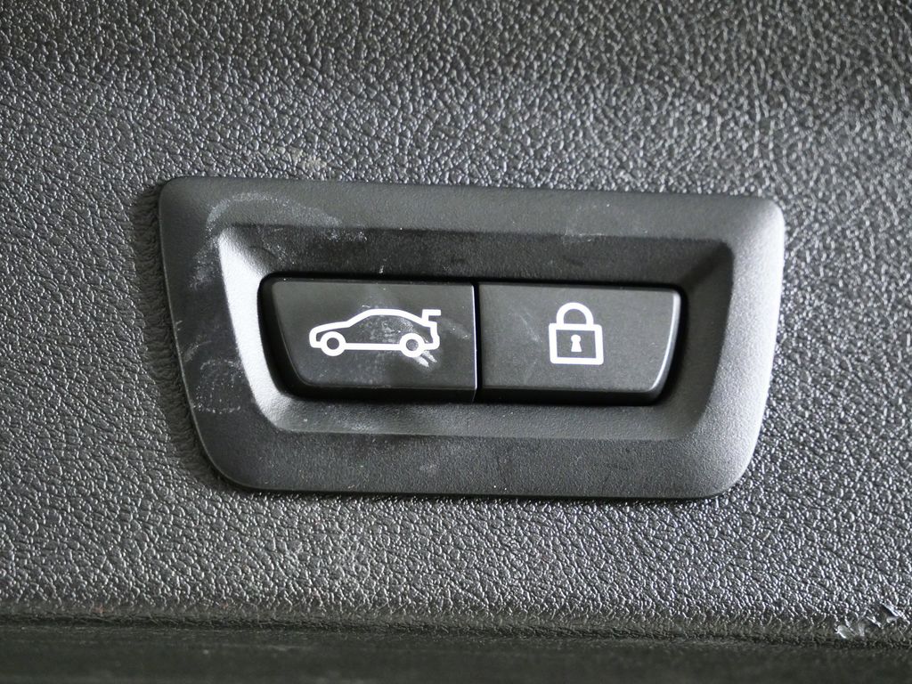 Thumbnail: 2020 BMW X3 - 29