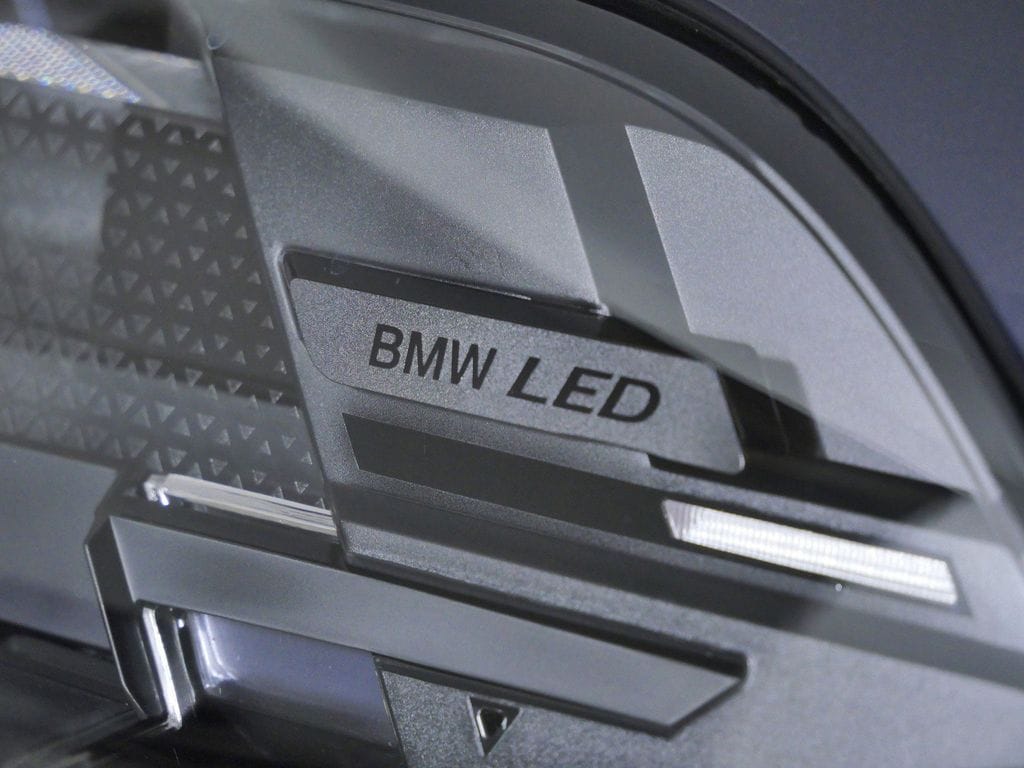 Thumbnail: 2026 BMW X5 - 4