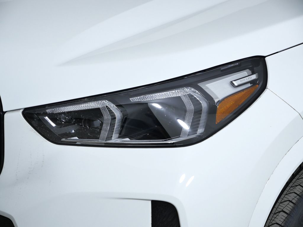 Thumbnail: 2026 BMW X1 - 3