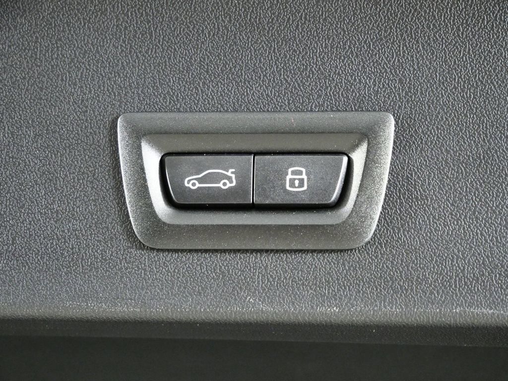 Thumbnail: 2026 BMW X3 - 28