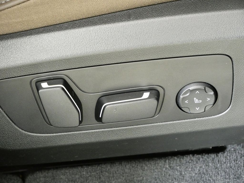 Thumbnail: 2025 BMW X3 - 28