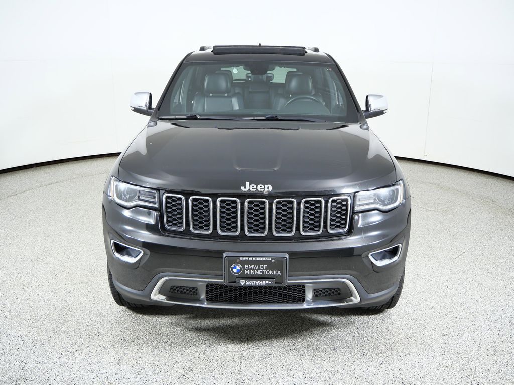 Thumbnail: 2018 Jeep Grand Cherokee - 17