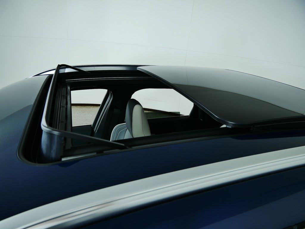 Thumbnail: 2026 BMW X1 - 19