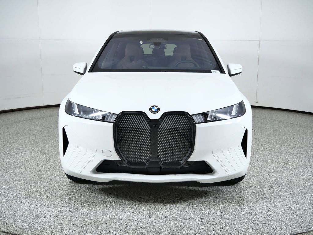 Thumbnail: 2026 BMW iX - 2